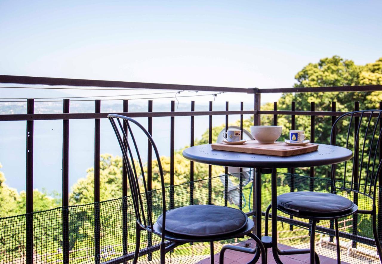 Cloud 9 - Apartment With Stunning Lake View 贝尔吉拉泰 外观 照片